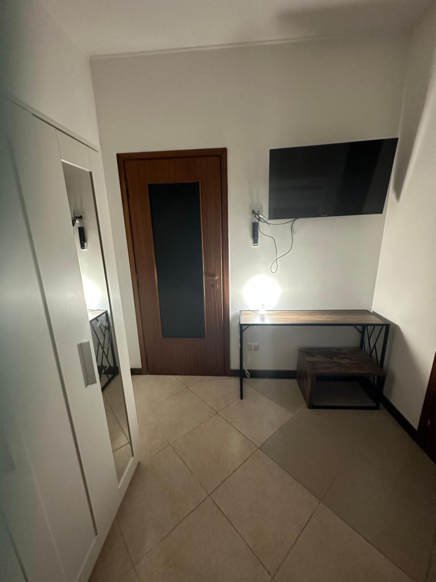 Gigli, Rooms Con Cucina In Comune E Terrazza Milano Eksteriør billede
